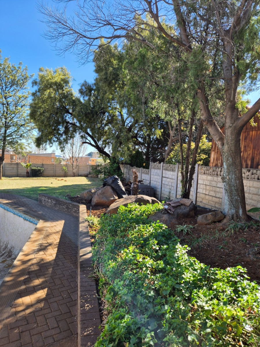 To Let 4 Bedroom Property for Rent in Universitas Ridge Free State